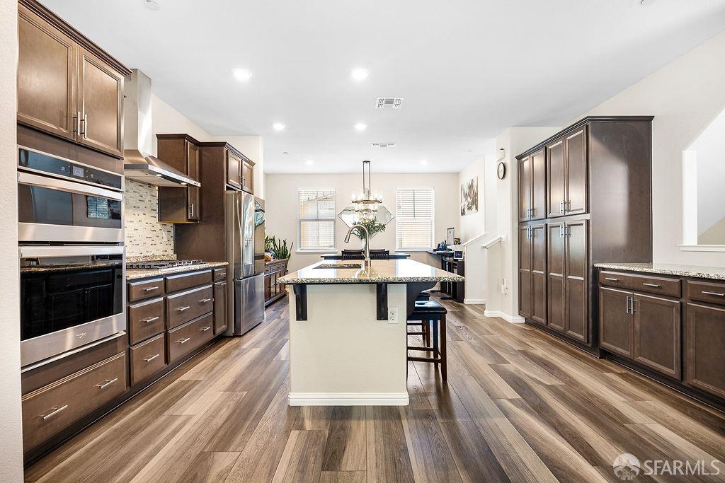 24105 Amaranth Loop Hayward, CA 94541 - Photo 6 of 31