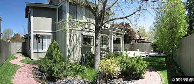 160 Edgewater Parkway Reno, NV 89519 - Photo 2 of 9 a backyard of a house with lots of green space