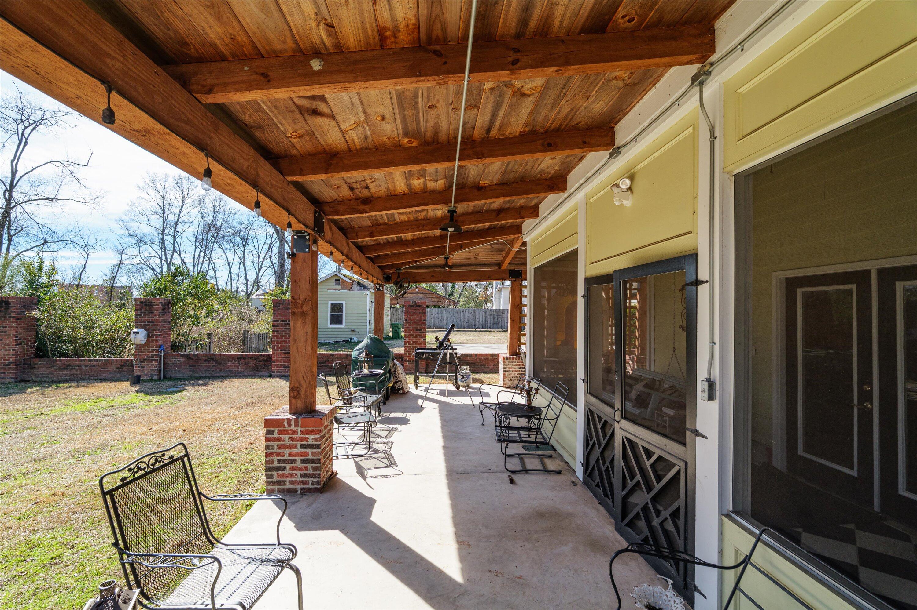 219 White Oak Street Thomson, GA 30824 - Photo 8 of 68 17-P1830013