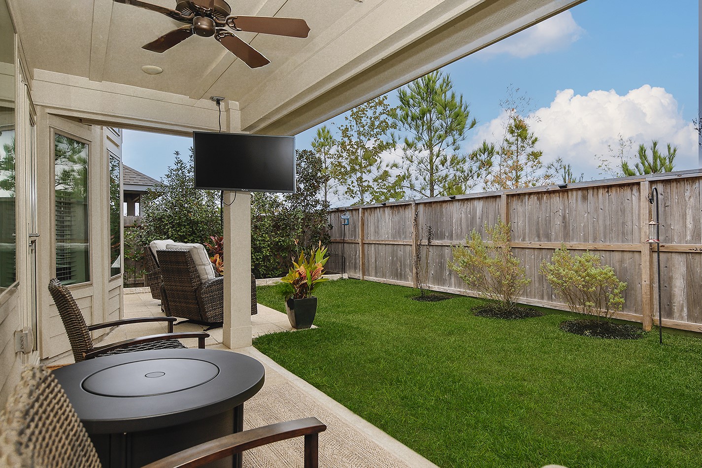 249 Trapper Creek Drive Conroe, TX 77304 - Photo 19 of 23