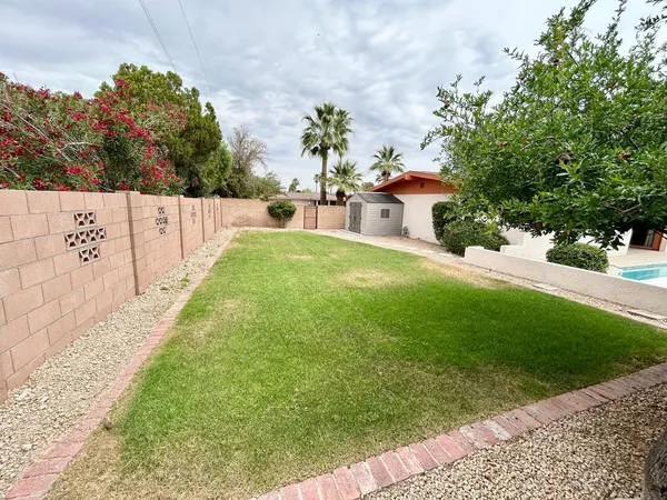$2,900 | 2601 East Cinnabar Avenue, Phoenix, AZ 85028