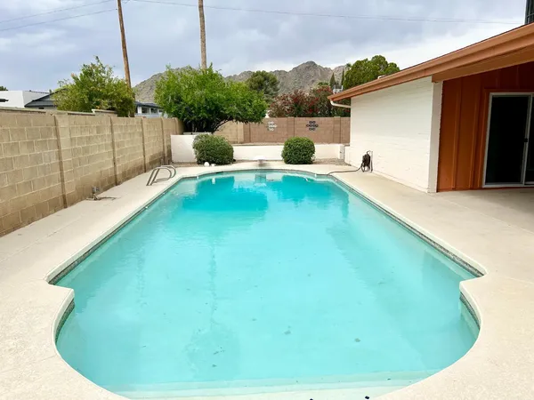 $2,900 | 2601 East Cinnabar Avenue, Phoenix, AZ 85028