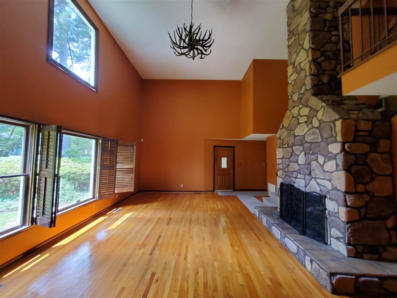 2006 Bivins Road Durham, NC 27712 - Photo 6 of 30 Den/Family/Great Room