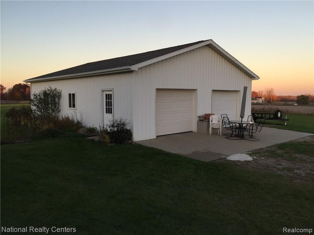 6893 Lothrop Road Imlay City, MI 48444 - Photo 39 of 98 2016-11-07 17.02