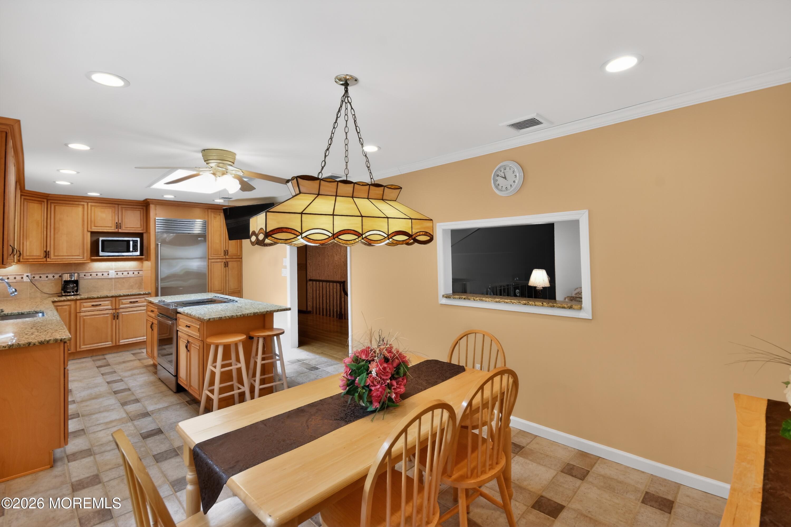 17 Point O Woods Road Middletown, NJ 07748 - Photo 16 of 60 36_17_Point_O_Woods_Rd-Dining_room-0043