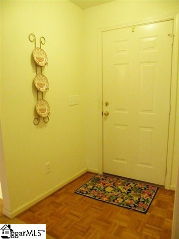 106 East Ridgemount Court Greenville, SC 29617 - Photo 14 of 23 Gallery Image 14