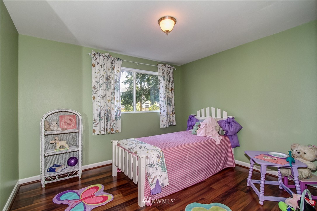 22806 53rd Avenue Southeast Bothell, WA 98021 - Photo 12 of 24