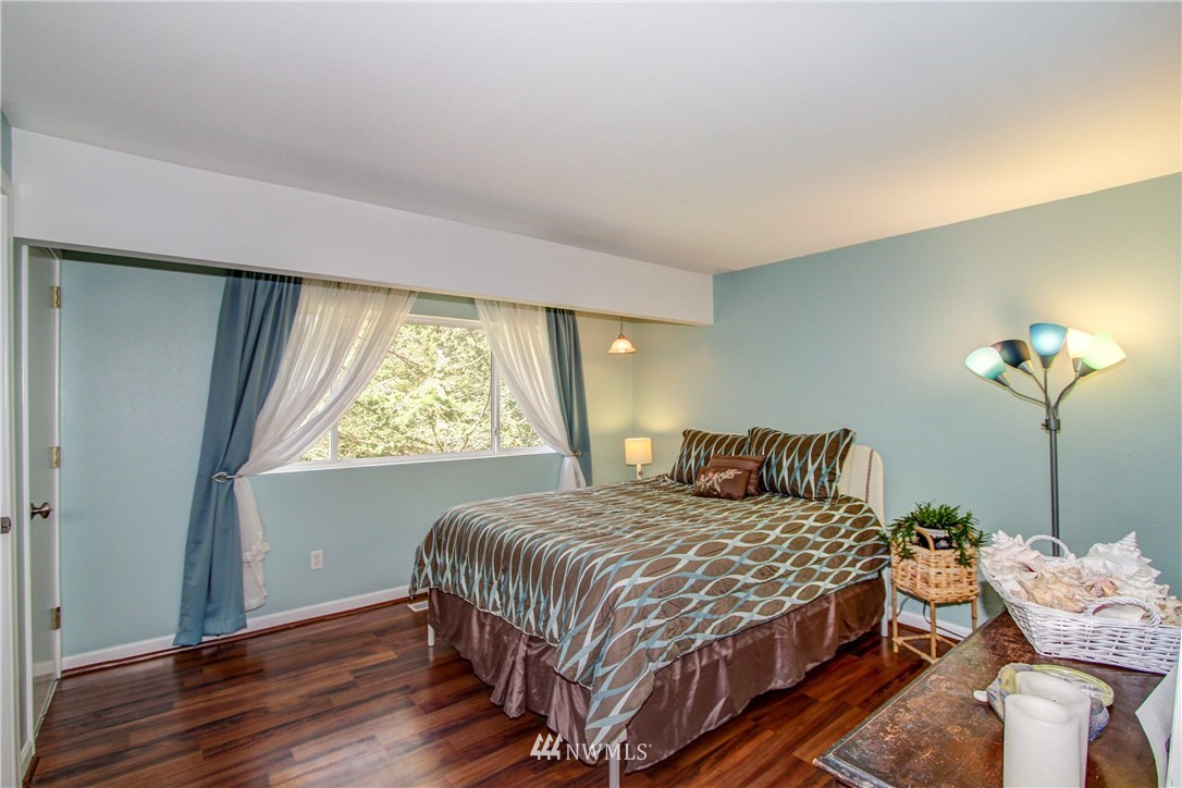 22806 53rd Avenue Southeast Bothell, WA 98021 - Photo 10 of 24