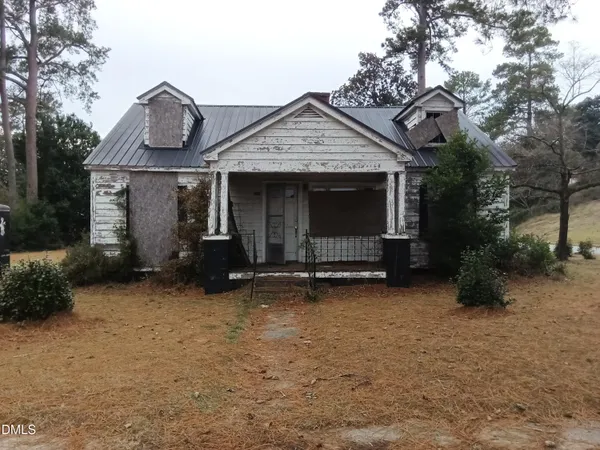 $40,500 | 112 North Secrest Street, Kinston, NC 28501