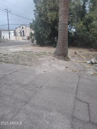 $18,000 | 632 Utah Avenue, Unit 9, Hayden, AZ 85135