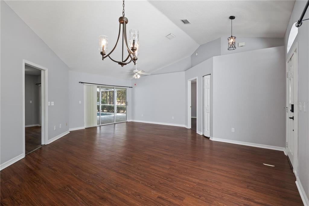 7795 Southwest 181st Circle Dunnellon, FL 34432 - Photo 6 of 34