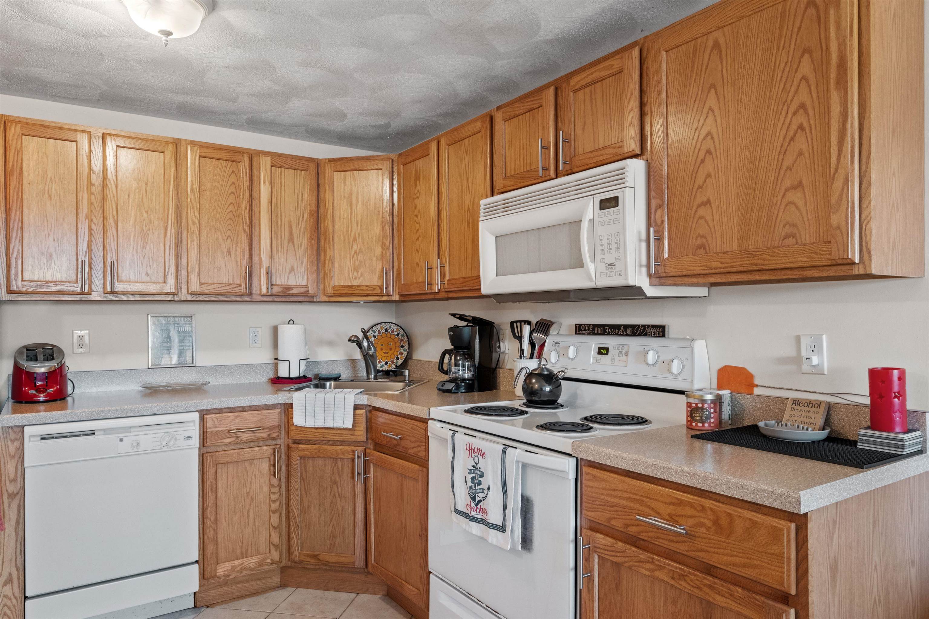 850 Laconia Road, Unit 4A Tilton, NH 03276 - Photo 32 of 40