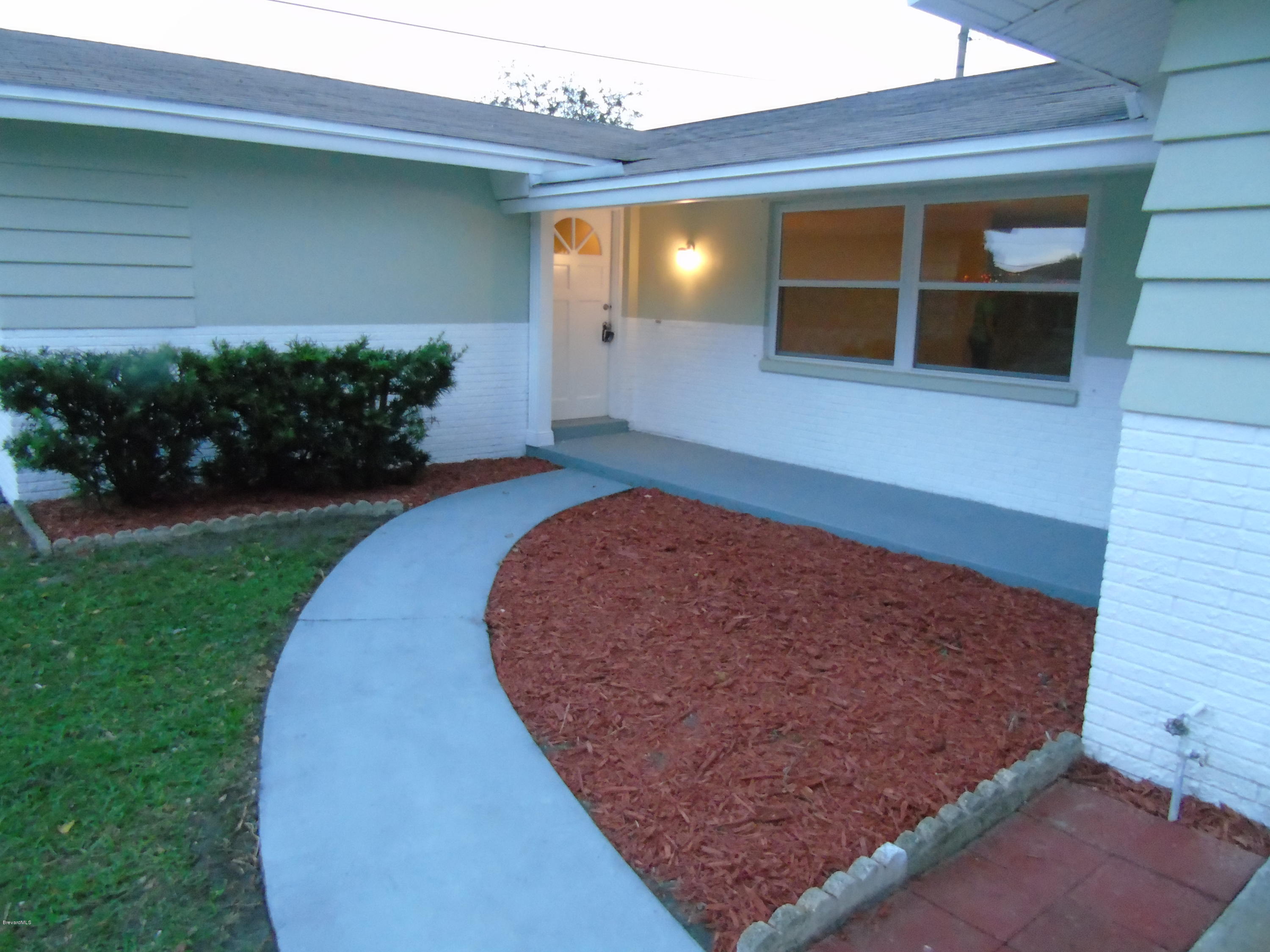 897 Kings Post Road Rockledge, FL 32955 - Photo 2 of 19 DSC00340