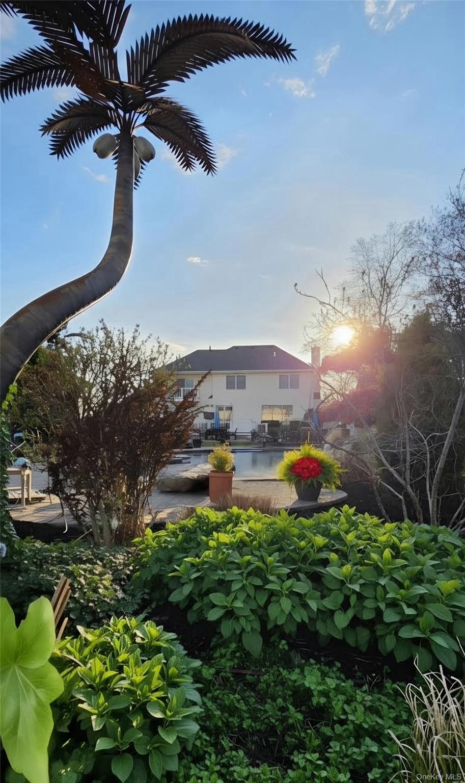 185 West Islip Road West Islip, NY 11795 - Photo 47 of 50 The MOST impressive yard in the area! A splendid view from EVERY ANGLE of this property!