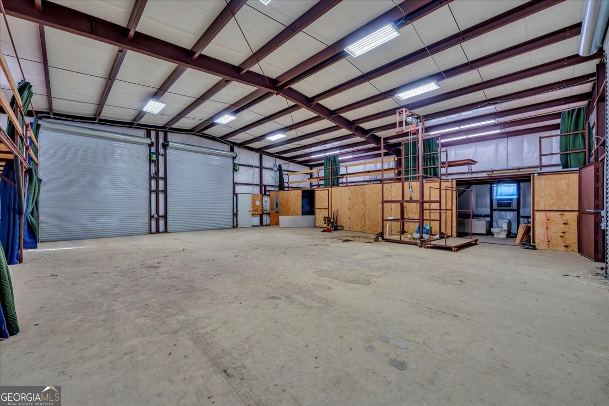 6501 Harley Trail Blackshear, GA 31516 - Photo 49 of 69 a view of empty room with wooden ceiling