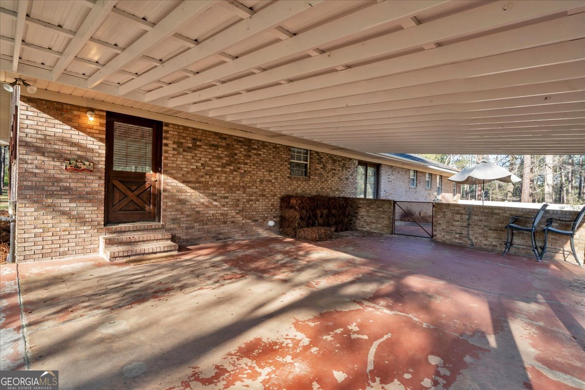6501 Harley Trail Blackshear, GA 31516 - Photo 8 of 69 a view of a porch