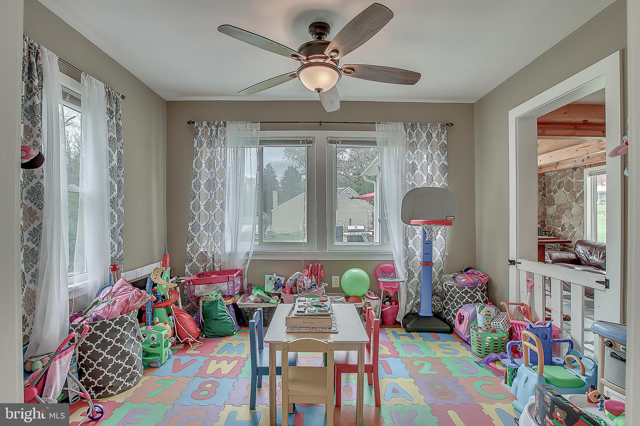 960 Sandy Run Road Yardley, PA 19067 - Photo 17 of 49 Gallery Image 17