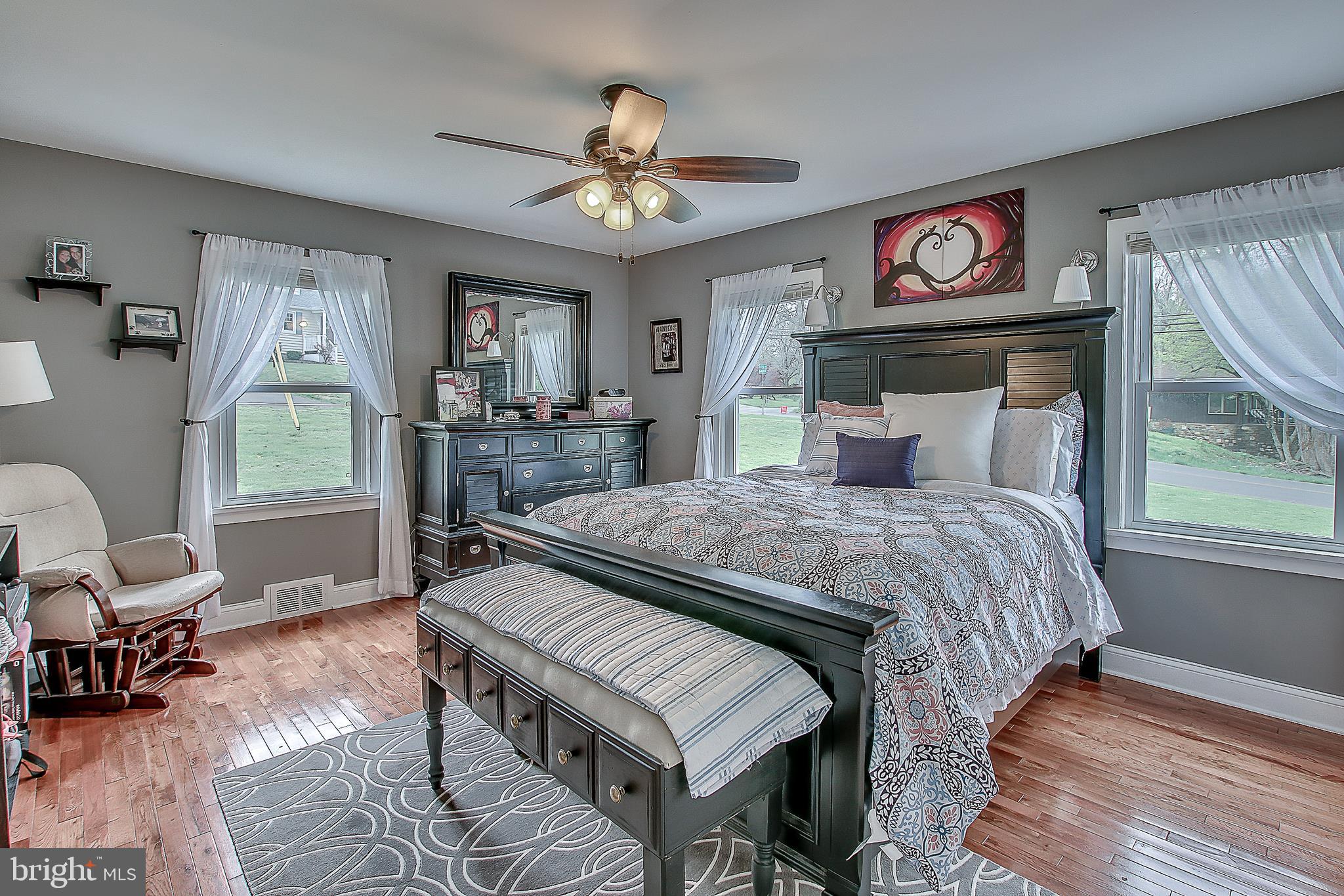 960 Sandy Run Road Yardley, PA 19067 - Photo 23 of 49 Gallery Image 23