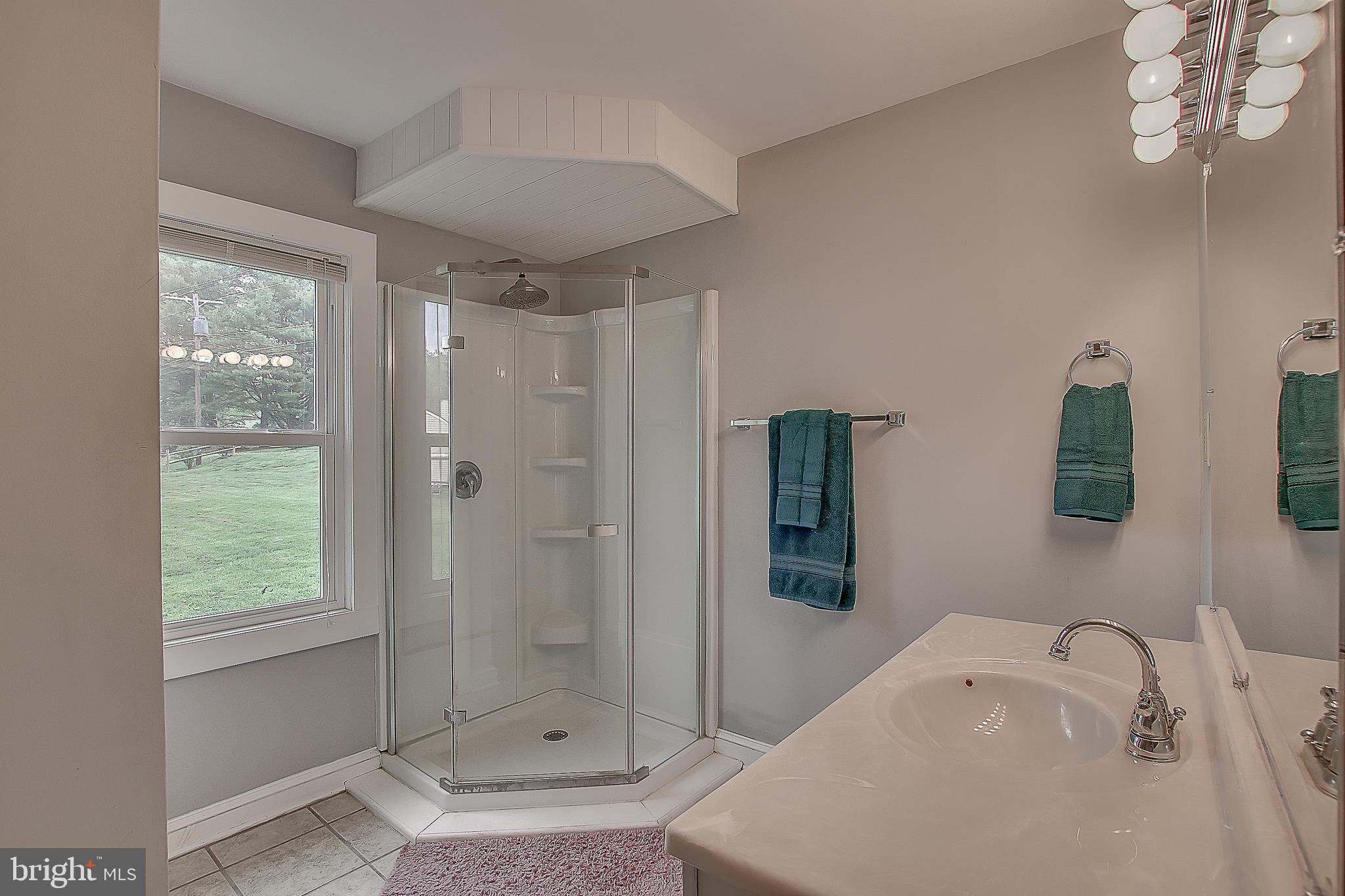 960 Sandy Run Road Yardley, PA 19067 - Photo 25 of 49 Gallery Image 25