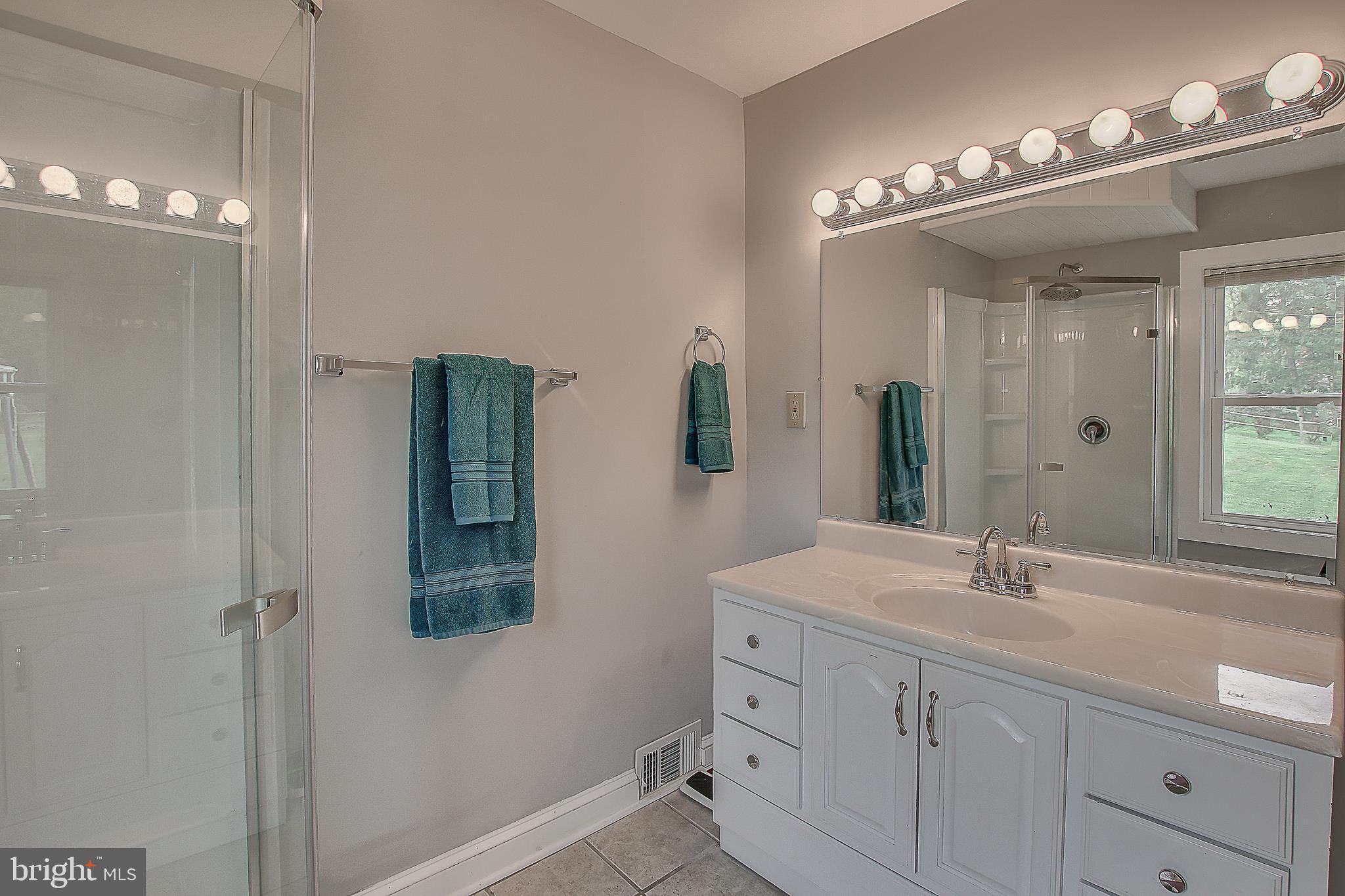 960 Sandy Run Road Yardley, PA 19067 - Photo 27 of 49 Gallery Image 27