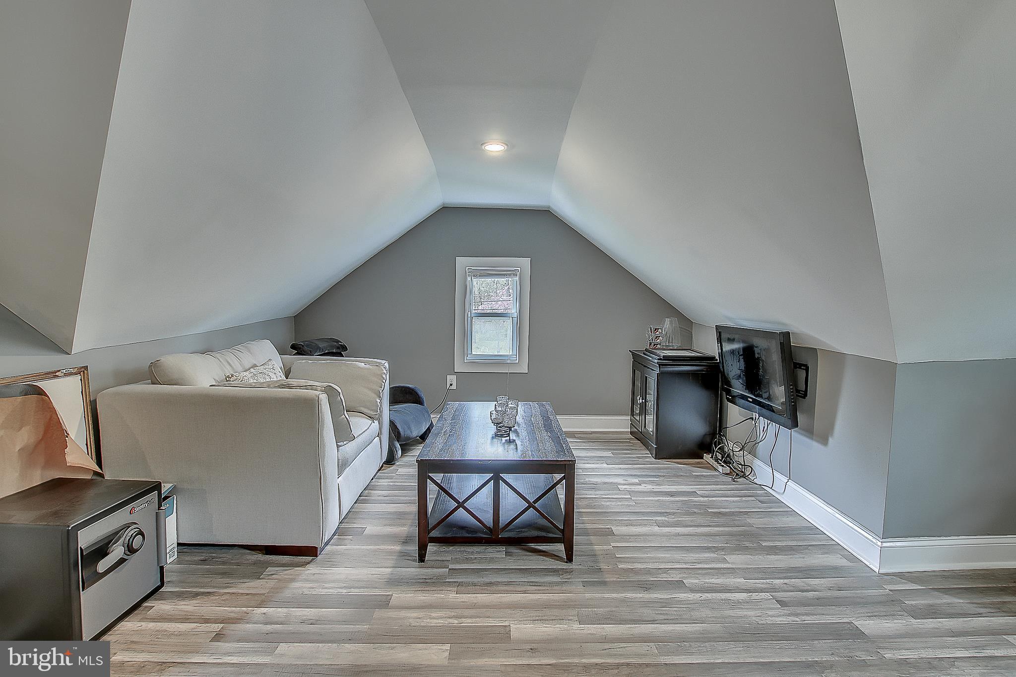 960 Sandy Run Road Yardley, PA 19067 - Photo 31 of 49 Gallery Image 31