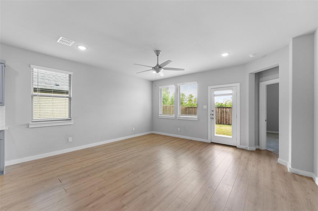 124 Mandarin Street Forney, TX 75126 - Photo 11 of 31