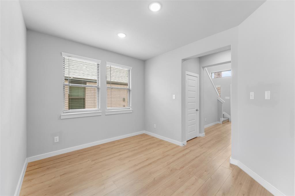 124 Mandarin Street Forney, TX 75126 - Photo 5 of 31