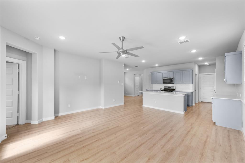 124 Mandarin Street Forney, TX 75126 - Photo 6 of 31