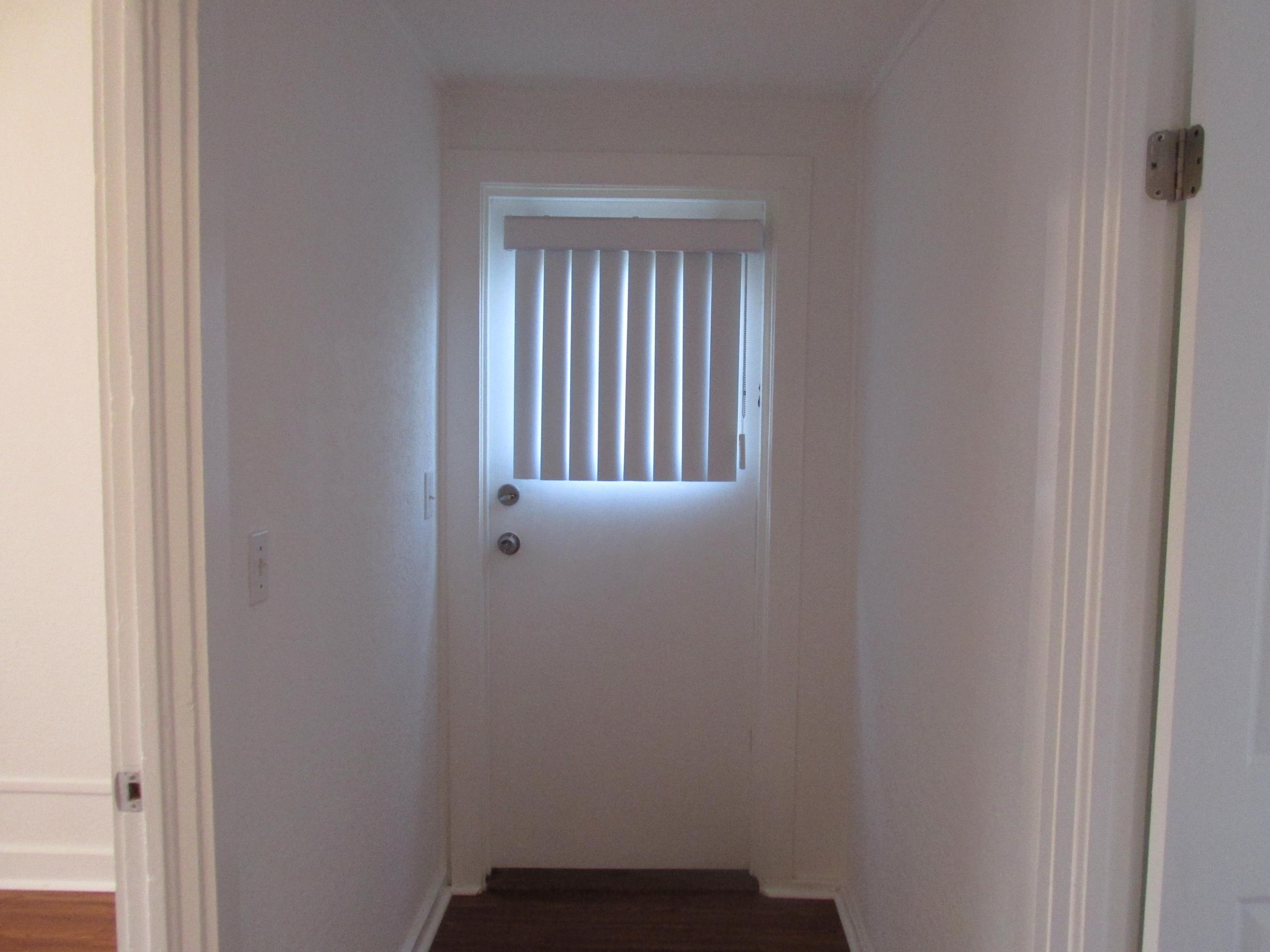 525 Mayflower Road West Palm Beach, FL 33405 - Photo 19 of 27 IMG_1629
