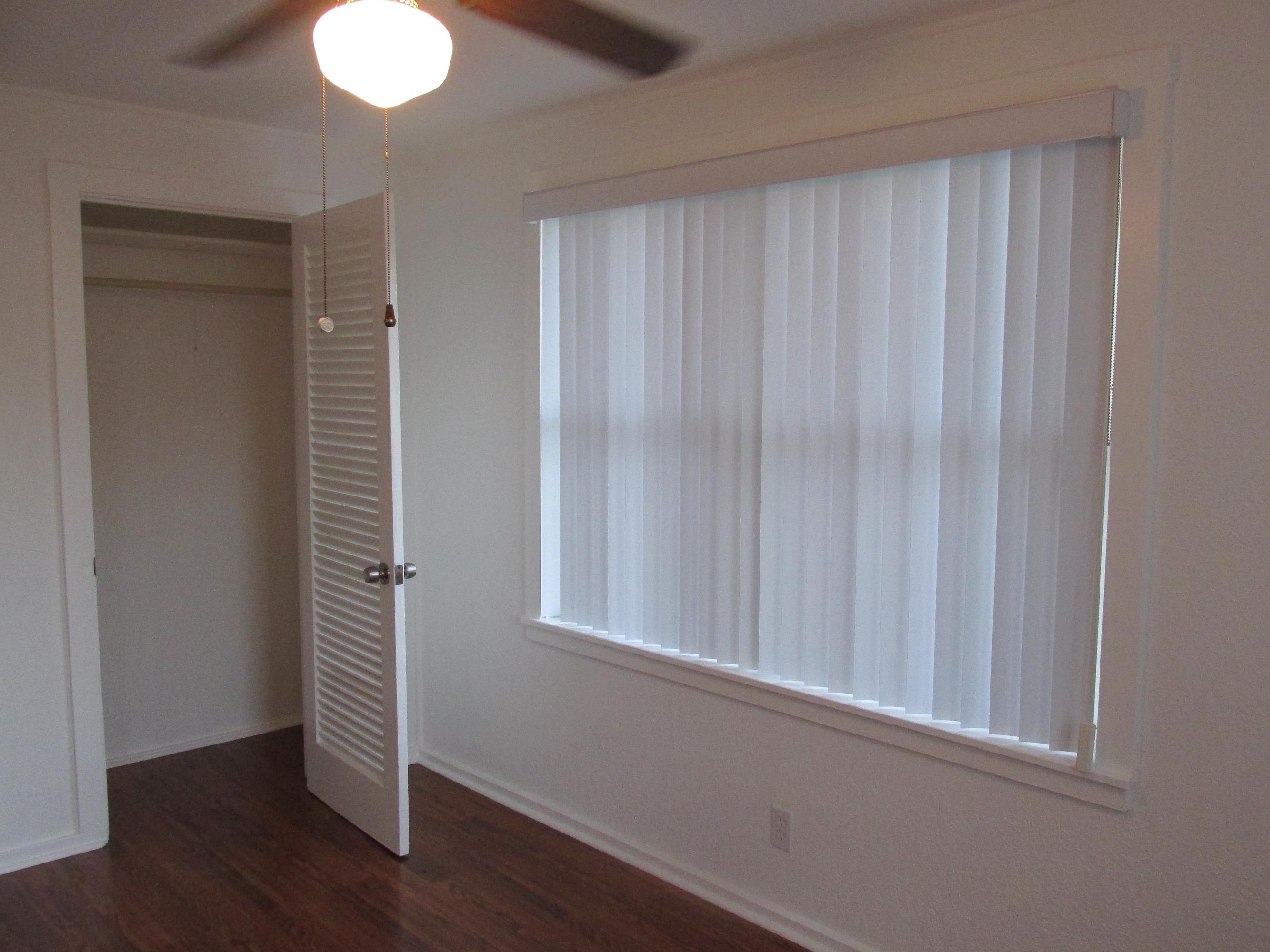 525 Mayflower Road West Palm Beach, FL 33405 - Photo 21 of 27 IMG_1631