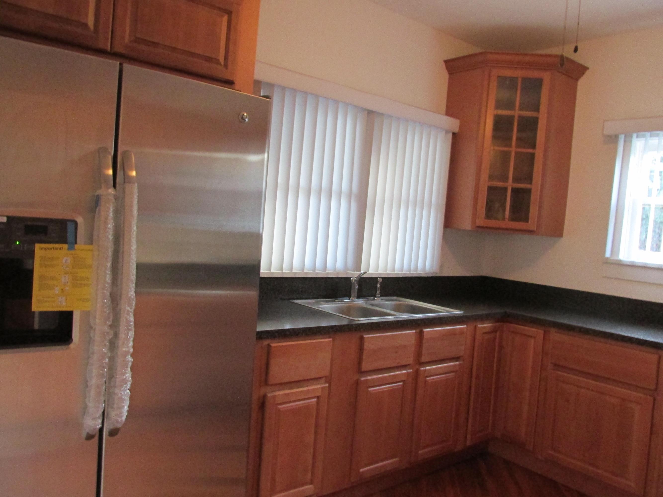 525 Mayflower Road West Palm Beach, FL 33405 - Photo 6 of 27 IMG_1615