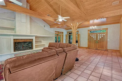 $2,247,000 | 400 East Blanco Bend Drive, Wimberley, TX 78676