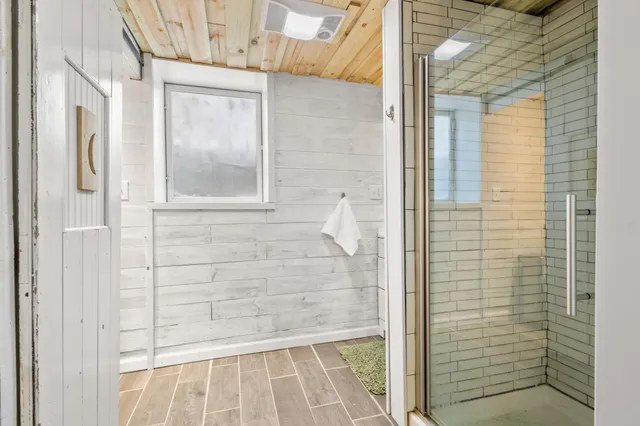 $315,000 | 6828 Corvallis Avenue North, Crystal, MN 55428