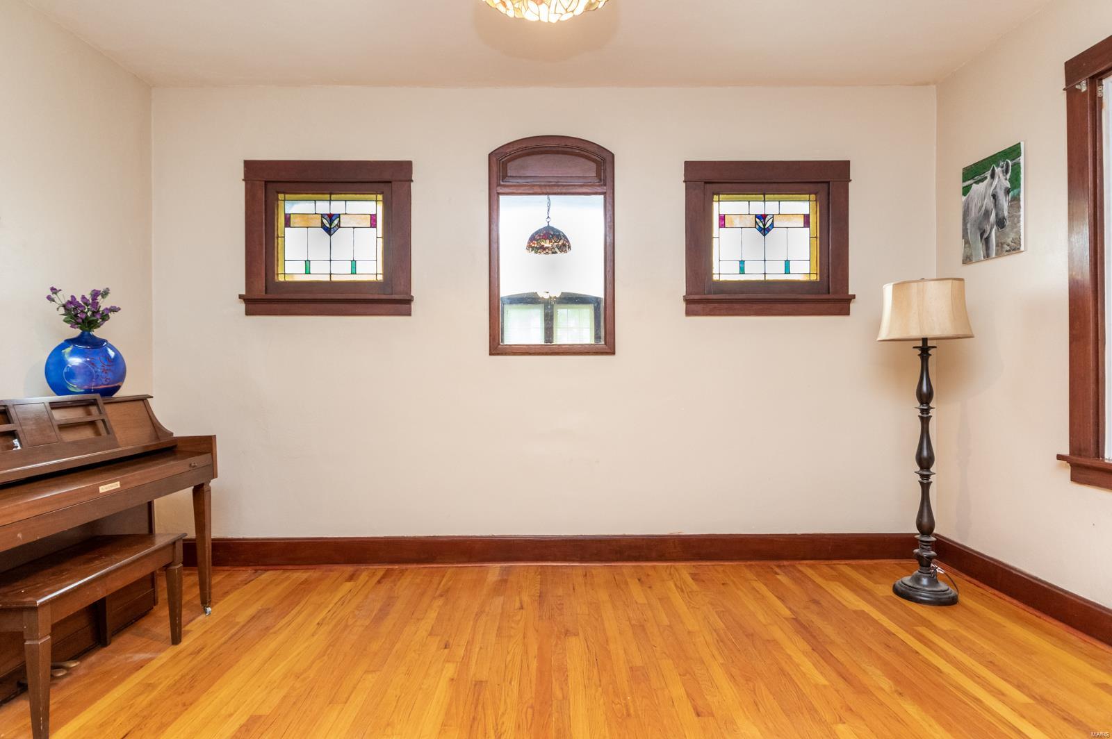 815 South Rapp Avenue Columbia, IL 62236 - Photo 5 of 36 Gallery Image 5