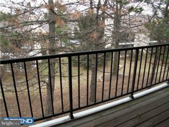 172 Valley Stream Lane Wayne, PA 19087 - Photo 3 of 8