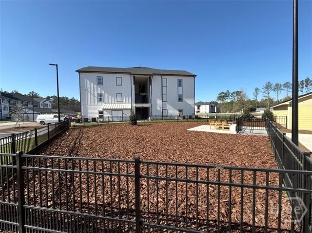 $1,820 | 480 John Carter Road, Unit B1, Bloomingdale, GA 31302