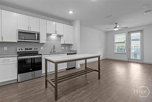 $1,820 | 480 John Carter Road, Unit B1, Bloomingdale, GA 31302