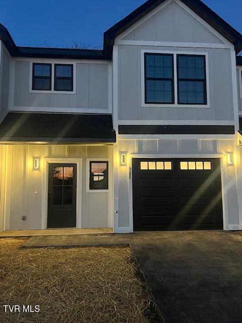 709 North Main Avenue, Unit 4 Erwin, TN 37650 - Photo 18 of 23 IMG_3792