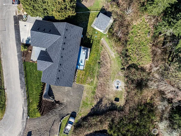 $865,000 | 3040 Classic Avenue Northeast, Bremerton, WA 98310