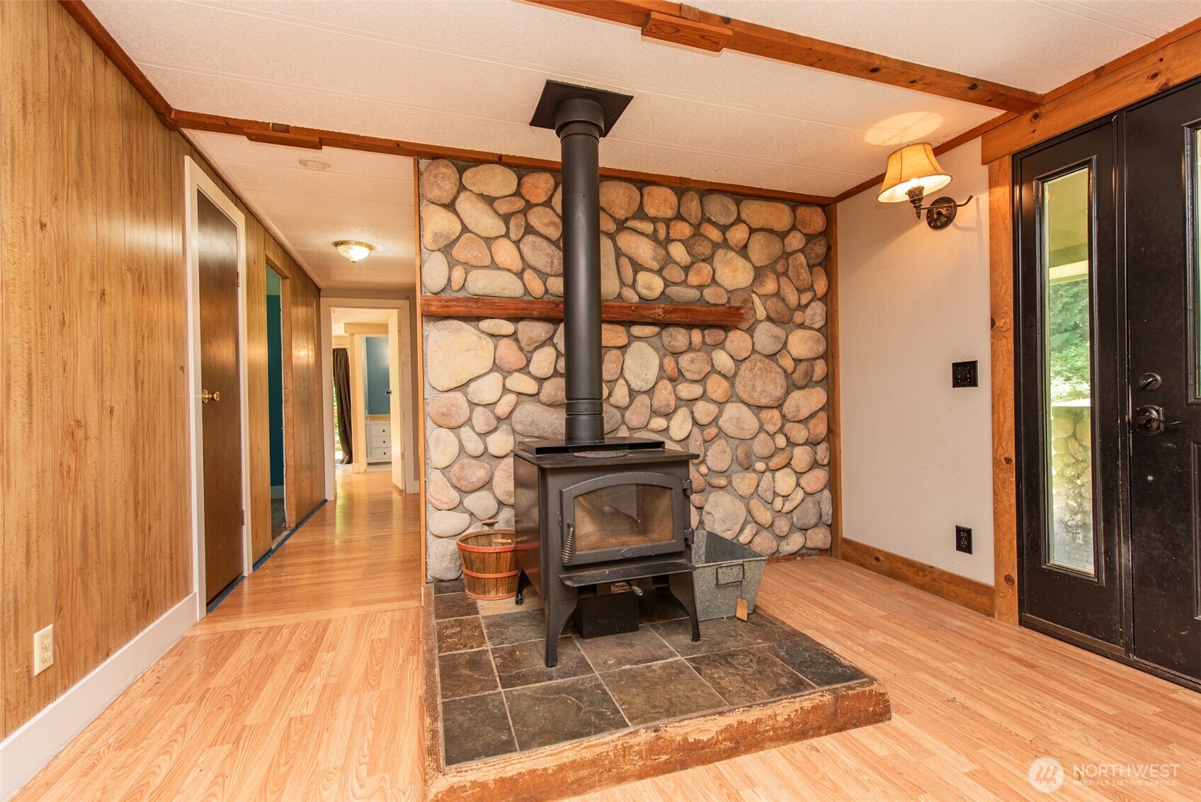 210 Gardiner Beach Road Sequim, WA 98382 - Photo 10 of 37