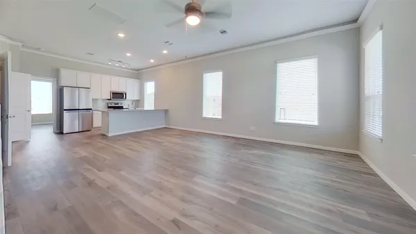 $1,999 | 18705 Crescent Trails Circle, Montgomery, TX 77356