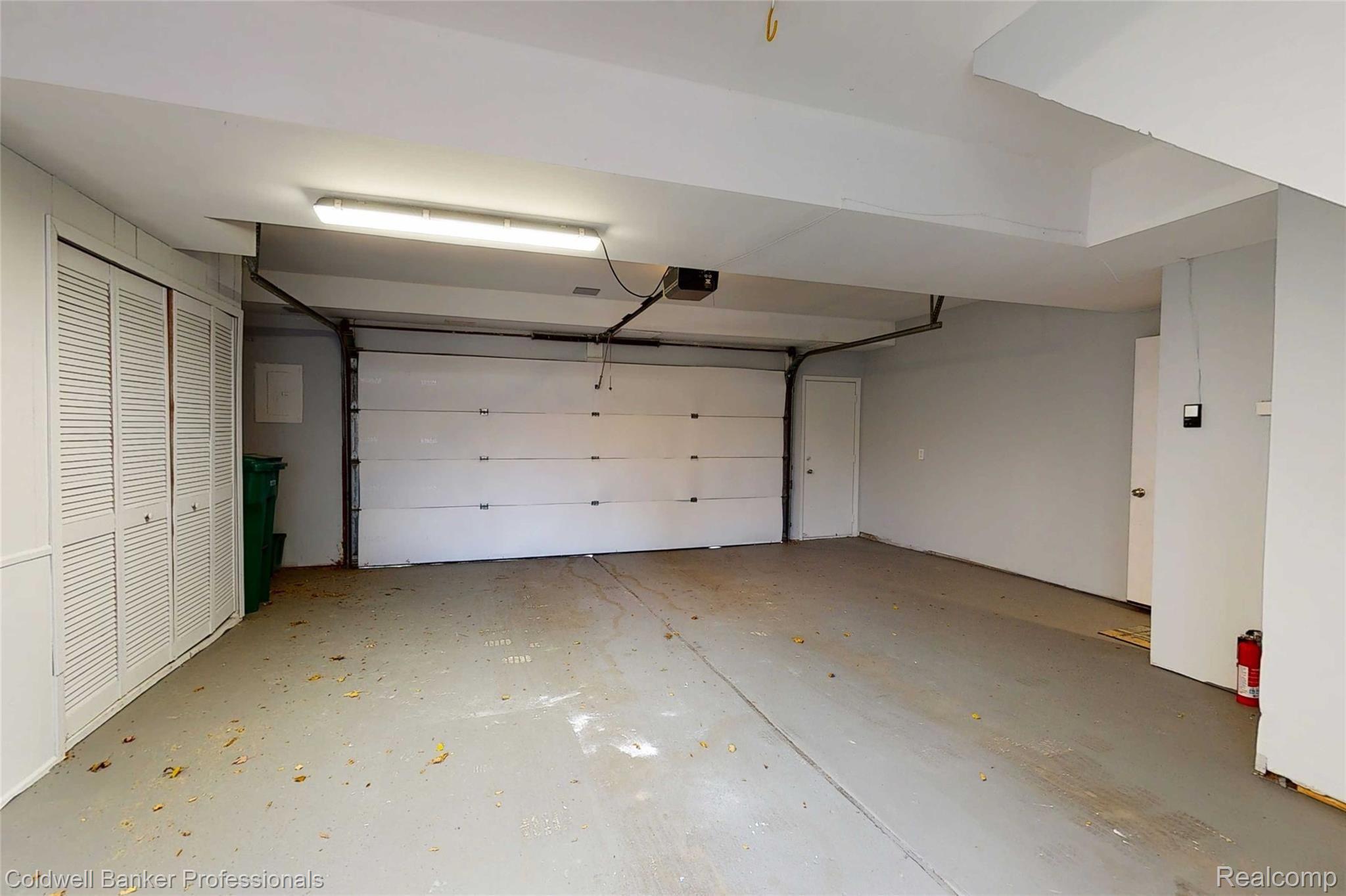2298 London Bridge Drive, Unit 54 Rochester, MI 48307 - Photo 33 of 37 31.jpg