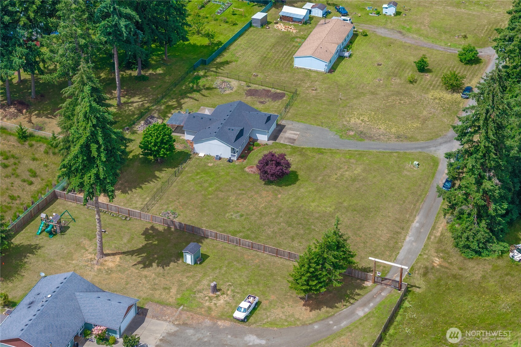 10309 School Land Road Southwest Rochester, WA 98579 - Photo 3 of 31