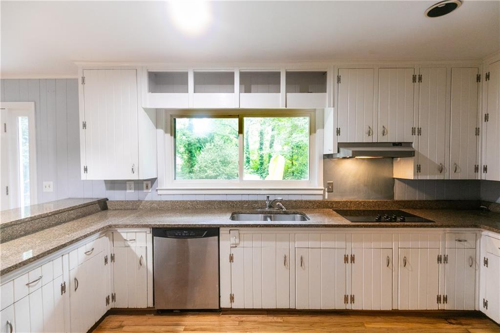 3175 Alton Road Atlanta, GA 30341 - Photo 13 of 76