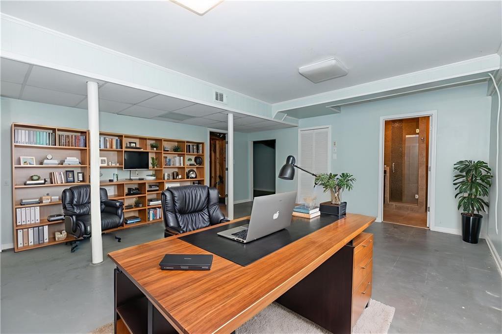 3175 Alton Road Atlanta, GA 30341 - Photo 49 of 76