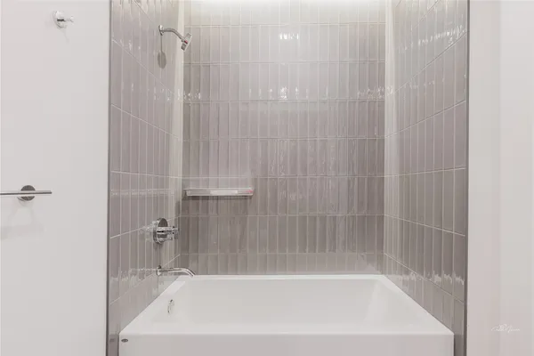 $4,850 | 610 Davis Street, Unit 2608, Austin, TX 78701