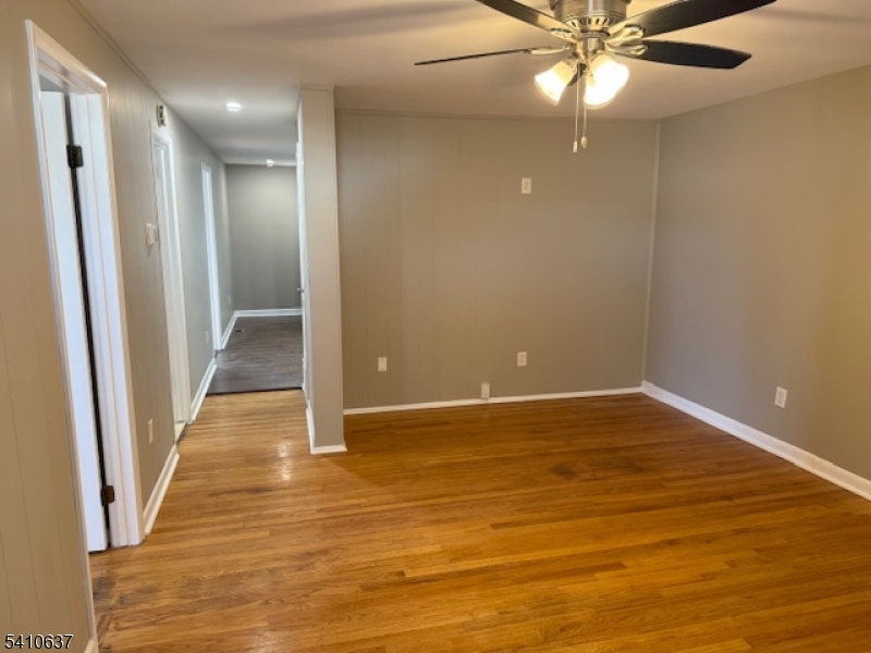 138 Ellen Street Somerset, NJ 08873 - Photo 4 of 14