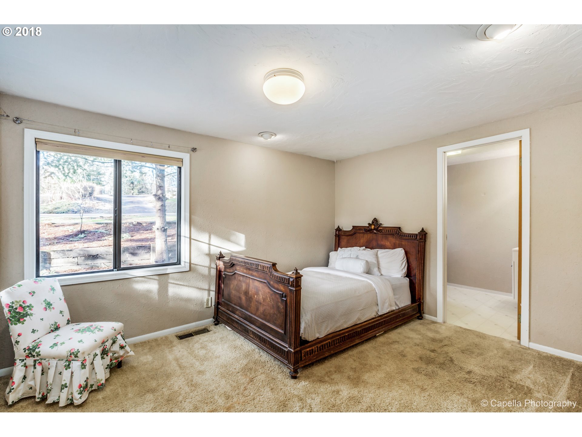 10890 Northwest Reeves Street Portland, OR 97229 - Photo 7 of 19 Gallery Image 7