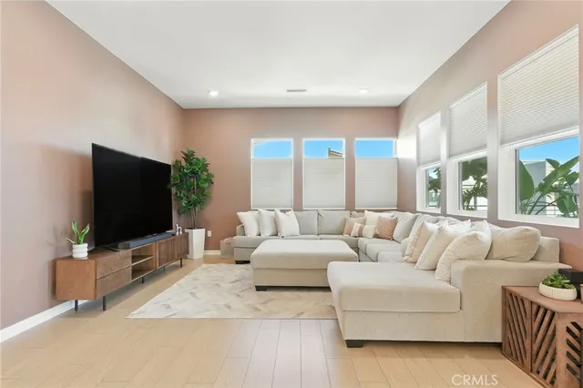 $875,000 | 27475 Mercantile Court, Valencia, CA 91381