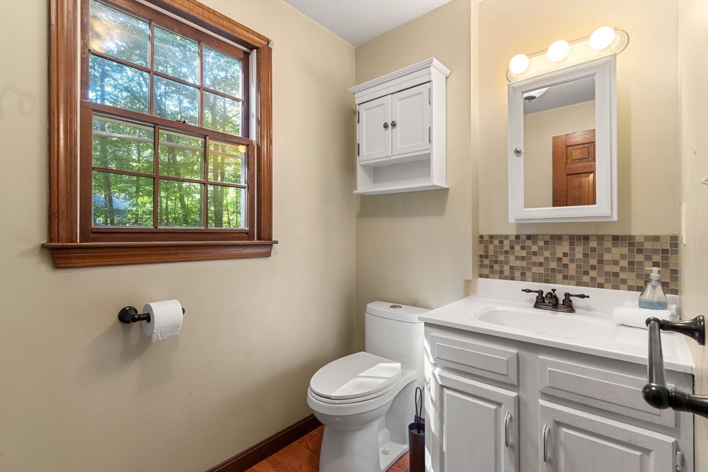 21 Throne Hill Road Groton, MA 01450 - Photo 14 of 33 Gallery Image 14